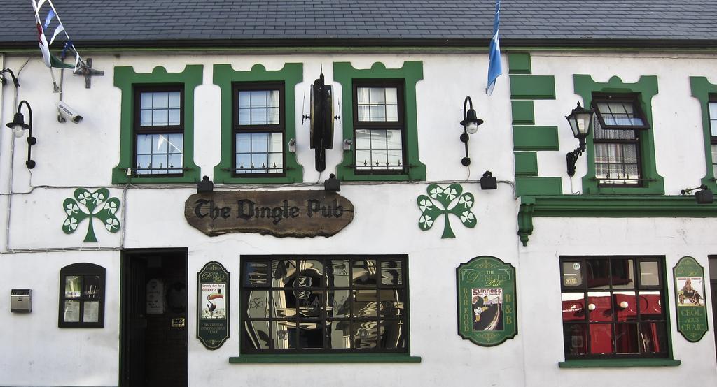 The Dingle Pub Rooms Exterior foto
